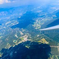 Flugwegposition um 10:21:43: Aufgenommen in der Nähe von Gemeinde Trattenbach, 2881 Trattenbach, Österreich in 2432 Meter